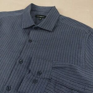 West Zero One XL‎ Mens Shirt Lightweight Flannel Type 23x29 **Fits A Large **